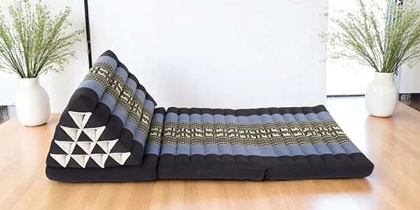High Thai cushion, fold-out design with three sections