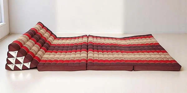 Wide Thai cushion in fold-out model
