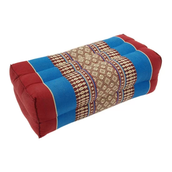 Block pillow in dimensions 36x18x12cm and color choice red and blue. For floor use, relax and yoga.