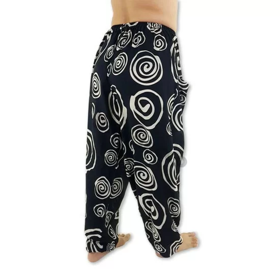 Aladdin pants Black with spirals