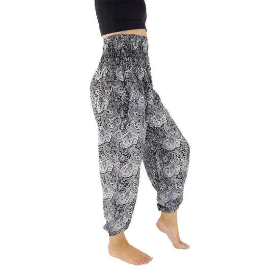 Smockbyxa Sjöhäst i tunt rayon-material i svart färg