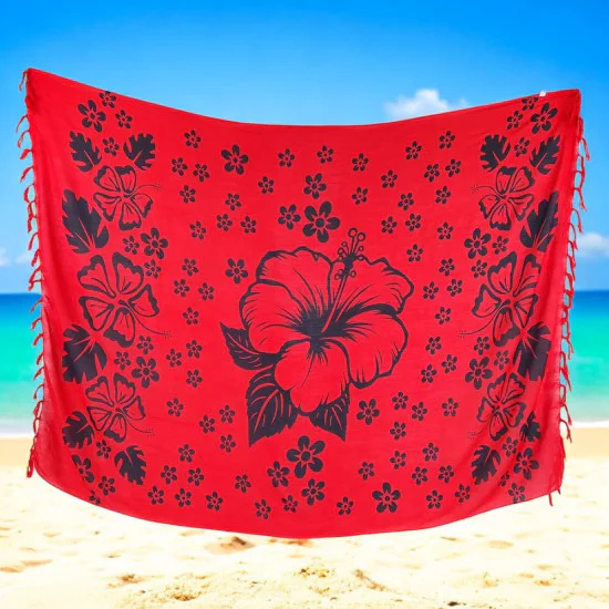 Röd sarong med svart hibiskusblommor – tropisk strandaccessoar